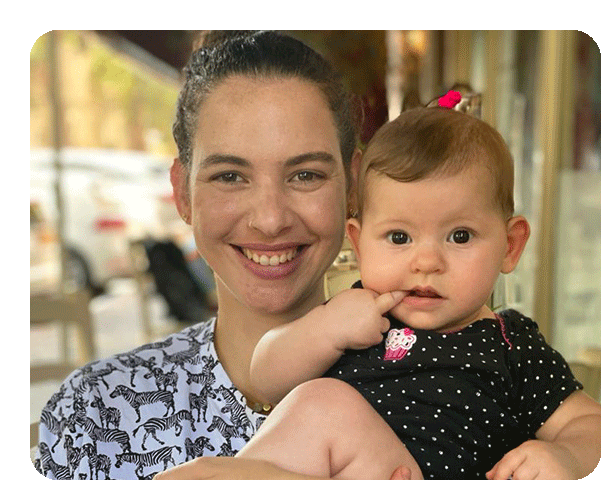מטפלת מוסמכת בשיטת ורדי ומנחה בהבעה בהקלדה